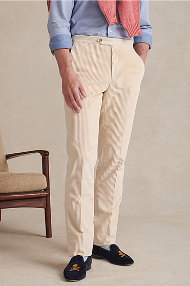 Tobacco Leather Casual Boots with White Corduroy Pants Outfits For